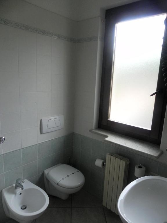 Hotel Ristorante Belsito Borgo San Dalmazzo Room photo
